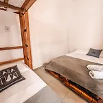 Casa Tuxi